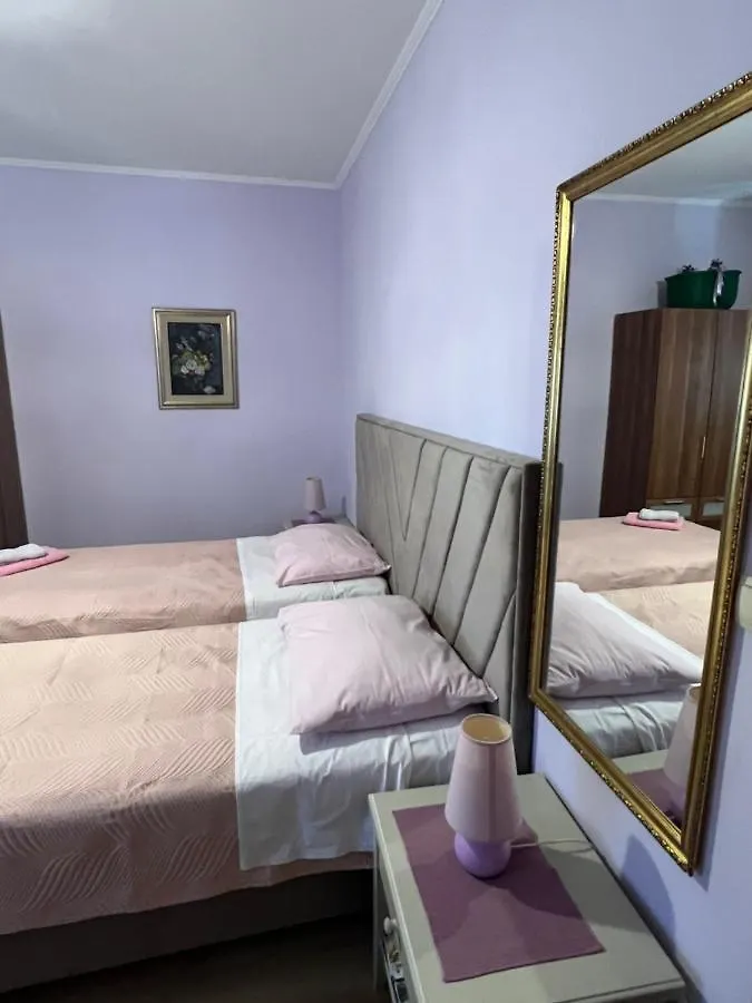Devivi Apartments Split